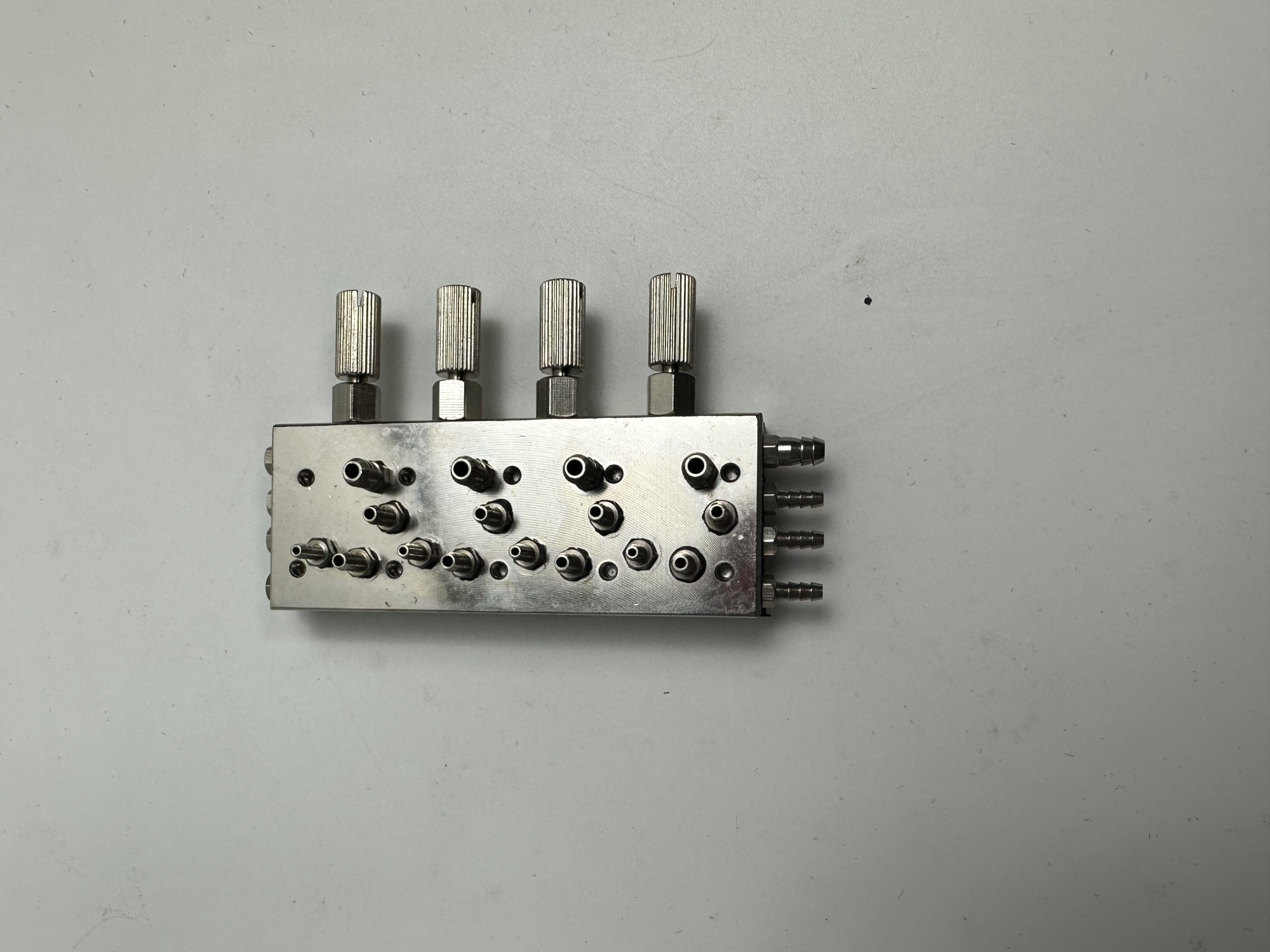 TY1024 4 in 1 valve