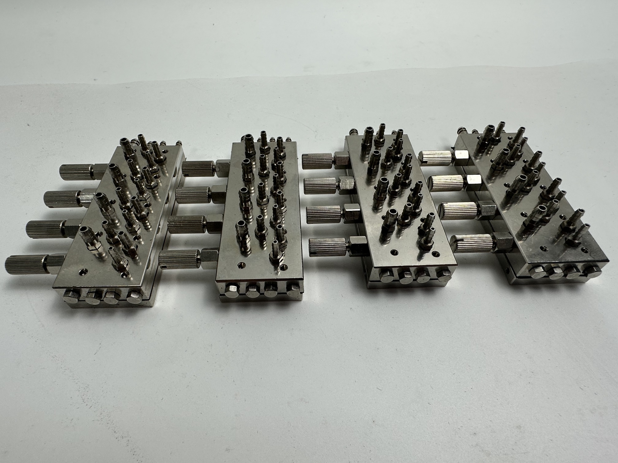 TY1024 4 in 1 valve