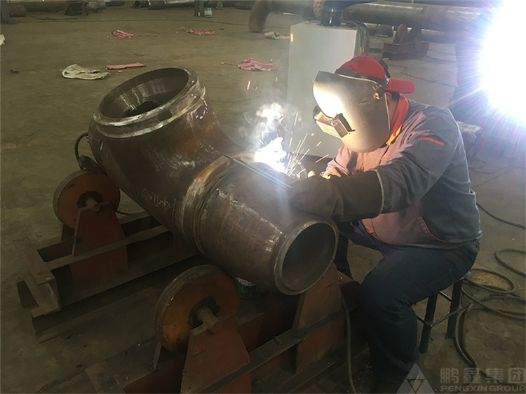 管道工厂化 