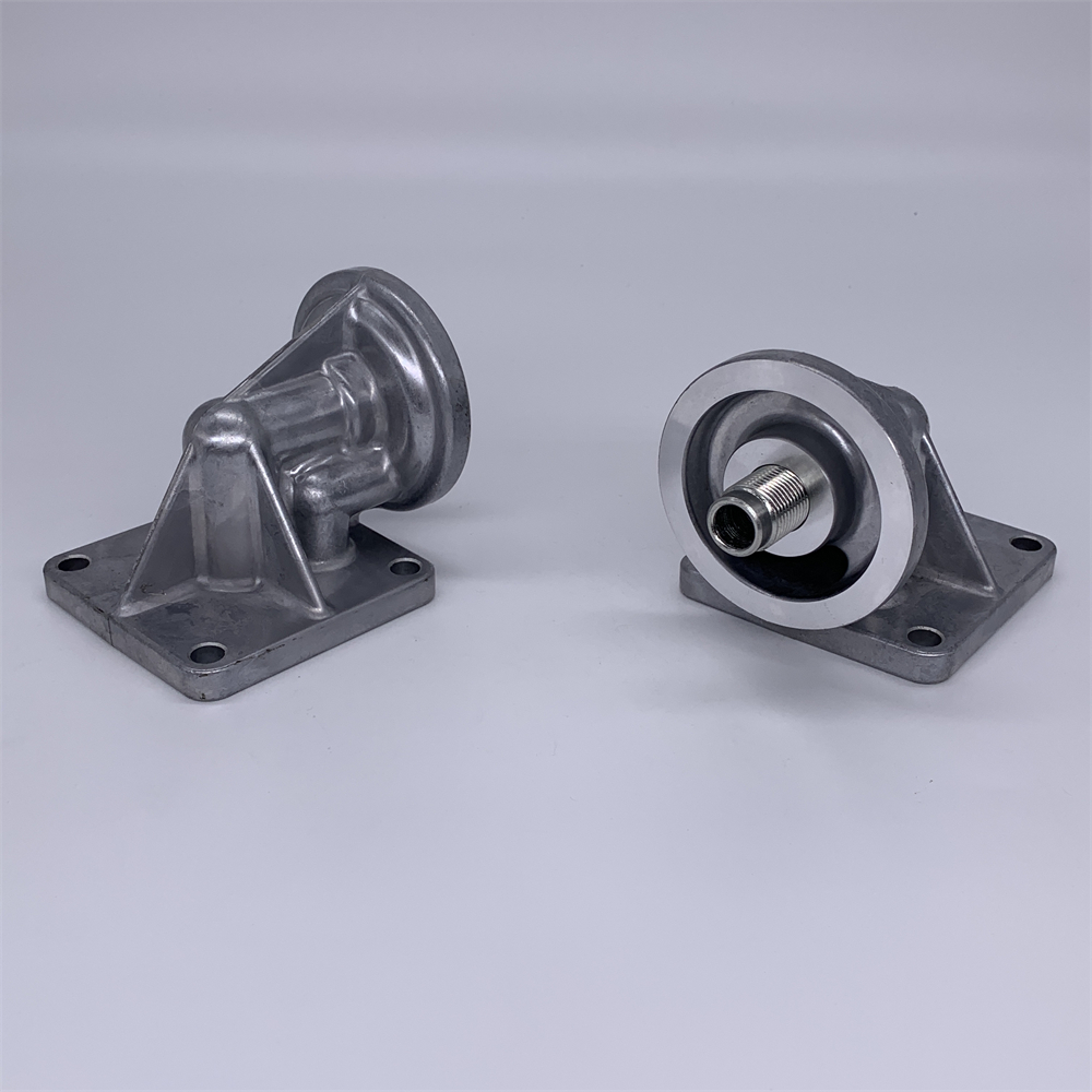 6204-51-5730 Oil Filter Head for Komatsu PC60-7 PC78MR-6/8 PC88MR-6/8/10