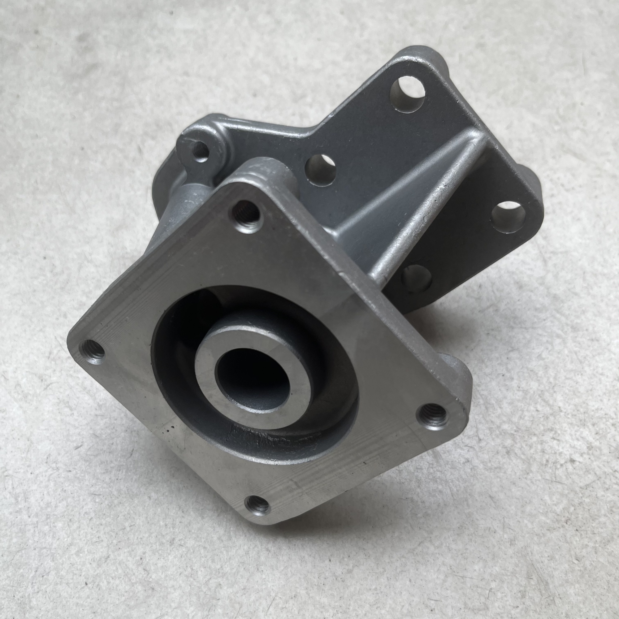 6204-51-5421 Oil Filter Adapter For Komatsu PC60-7 PC88MR-8/10 PC78UU-6
