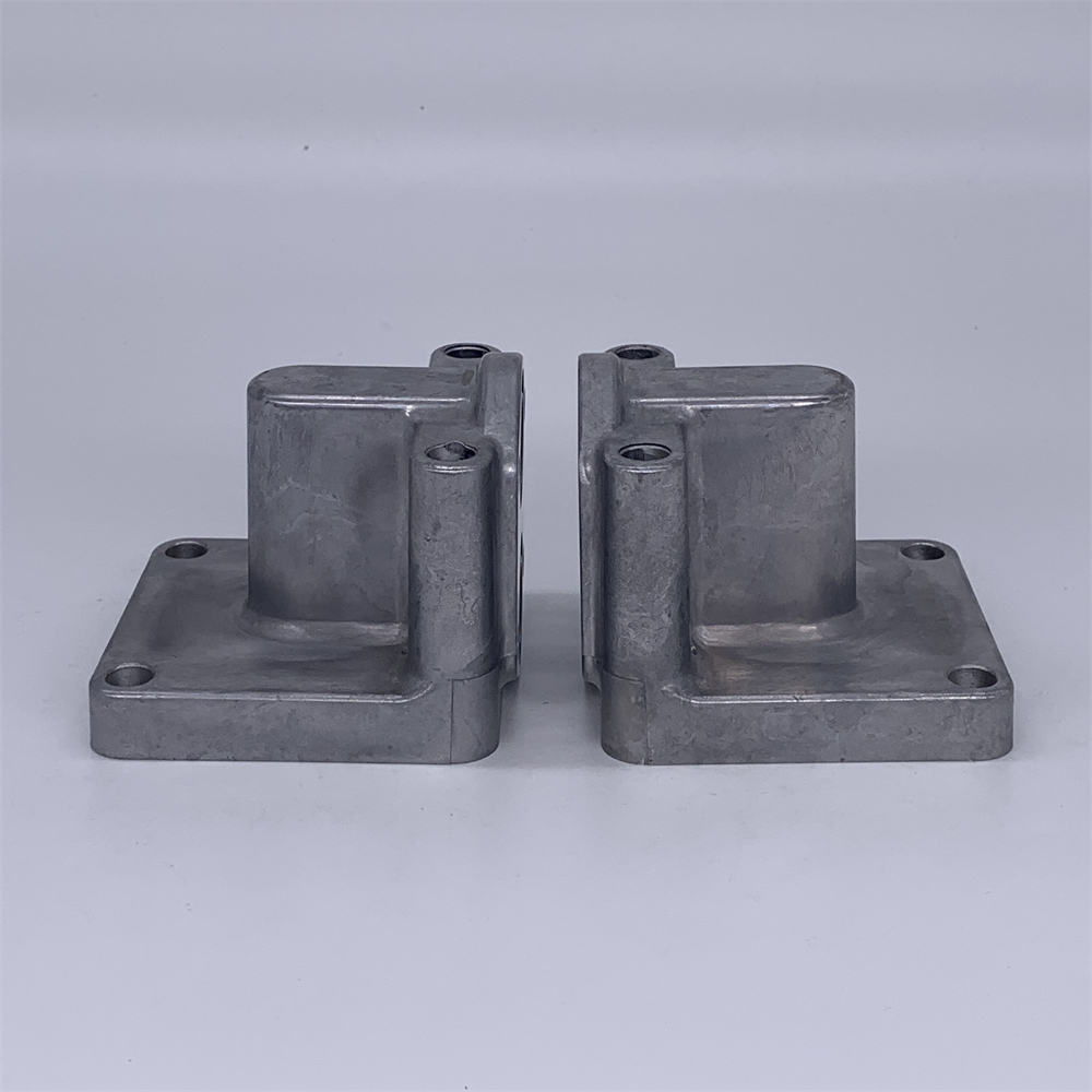 6204-51-5421 Oil Filter Adapter For Komatsu PC60-7 PC88MR-8/10 PC78UU-6
