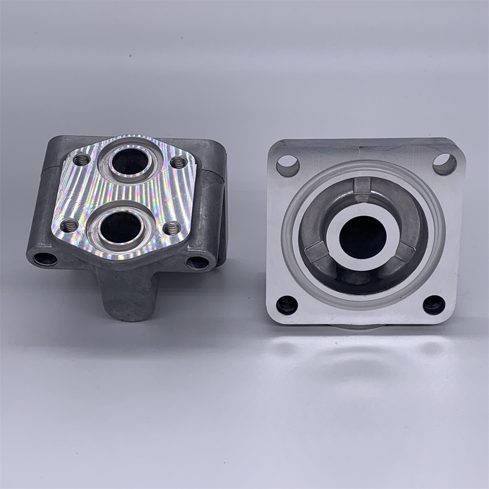 6204-51-5410 Oil Filter Head Bracket for Komatsu PC70-8 PC75US-5 PC88-6/8/10