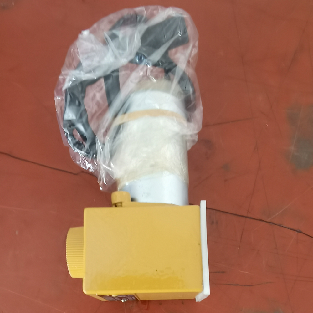 139-3990 24 VDC REDUCING SOLENOID VALVE FOR CATERPILLAR 315 320 330 350 375
