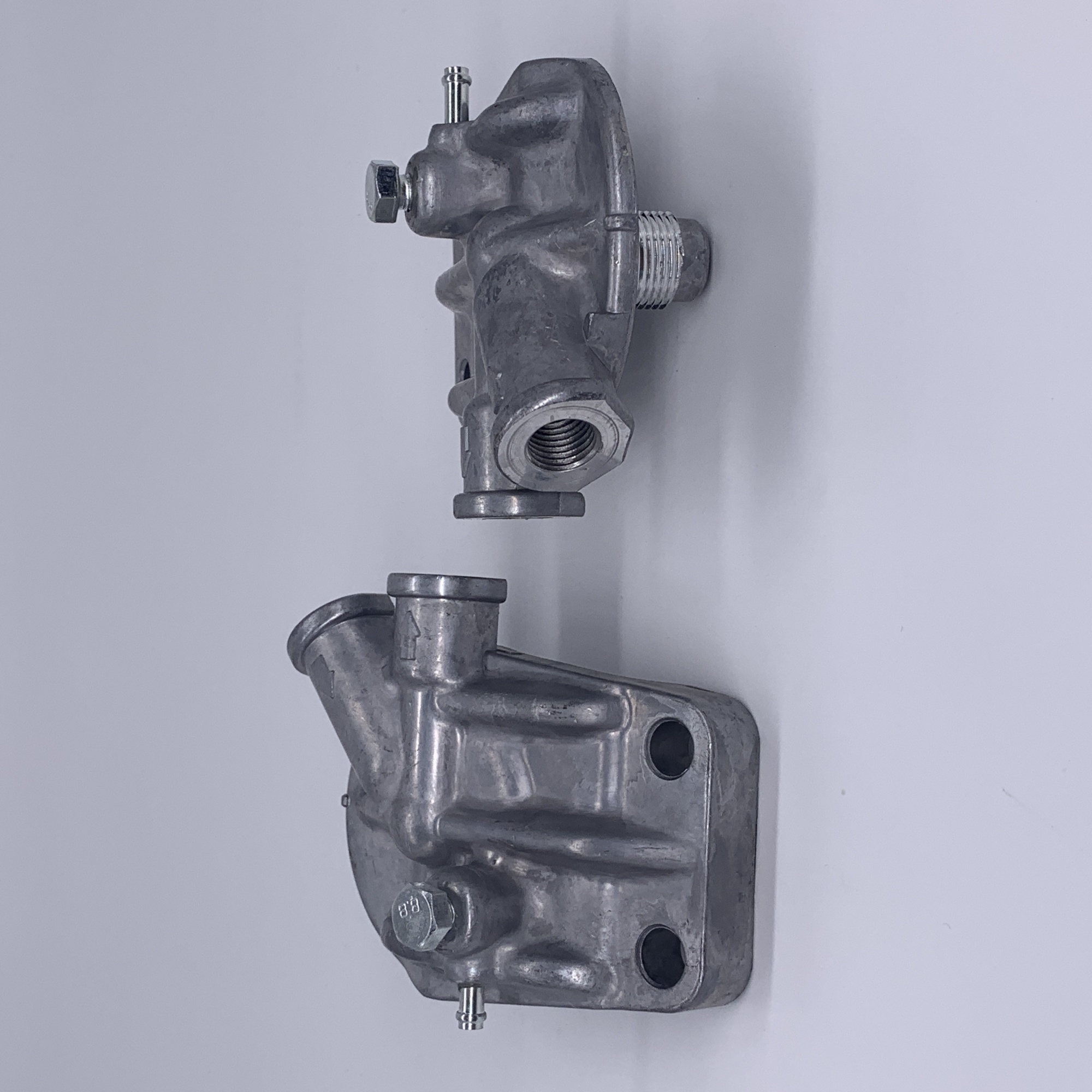 Fuel Filter Head B229900003356 Filter Cover Use for Sany SY215C-8 SY215C-9 SY195C-9 Mitsubishi 6D34 Engine