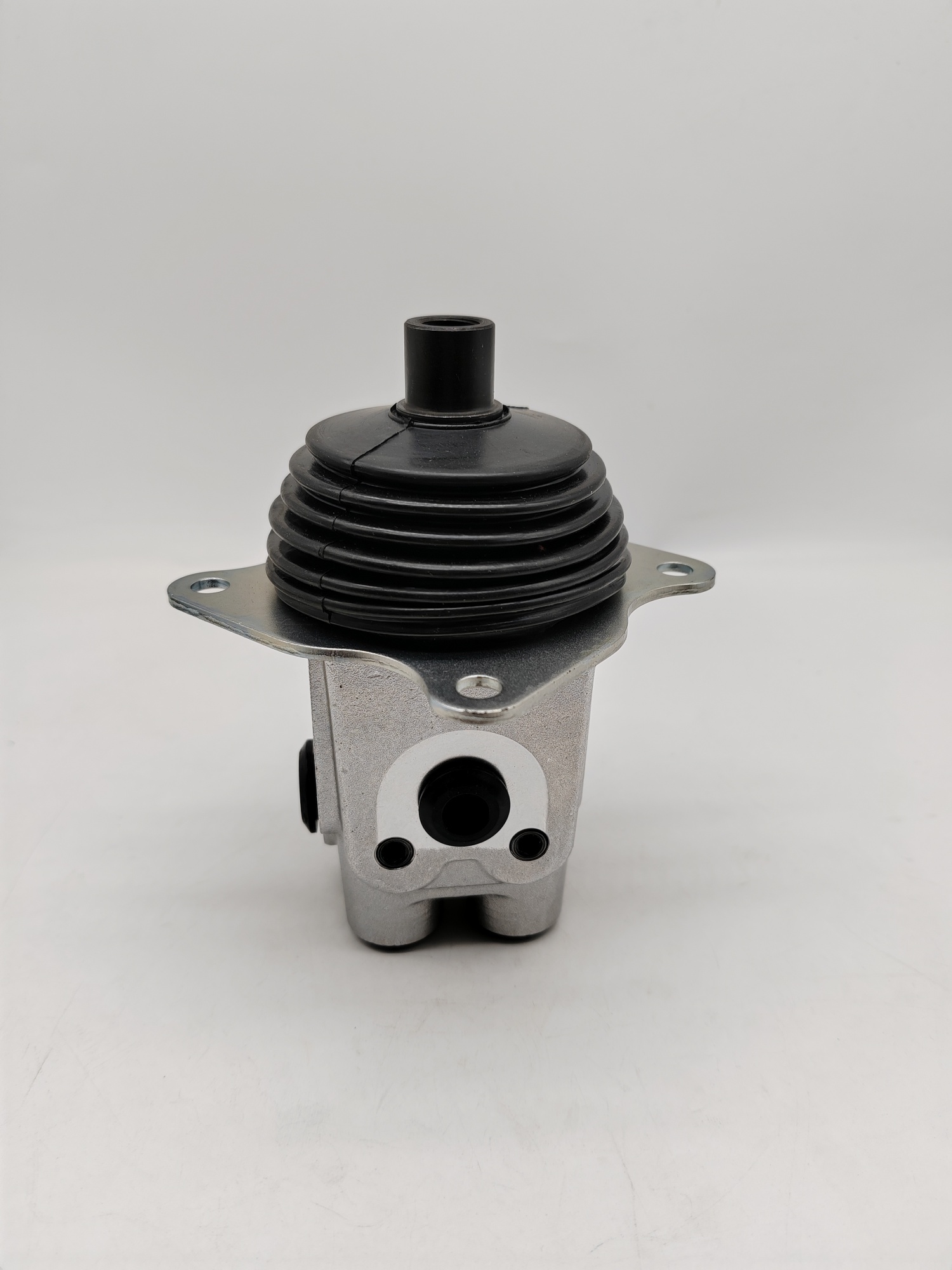 702-16-03530 PILOT VALVE FOR KOMATSU PC100 PC120 PC130 PC138 PC200 PC210 PC220 PC228 PC240 PC300 PC350 PC360 PC400 PC450 PC550-7-8