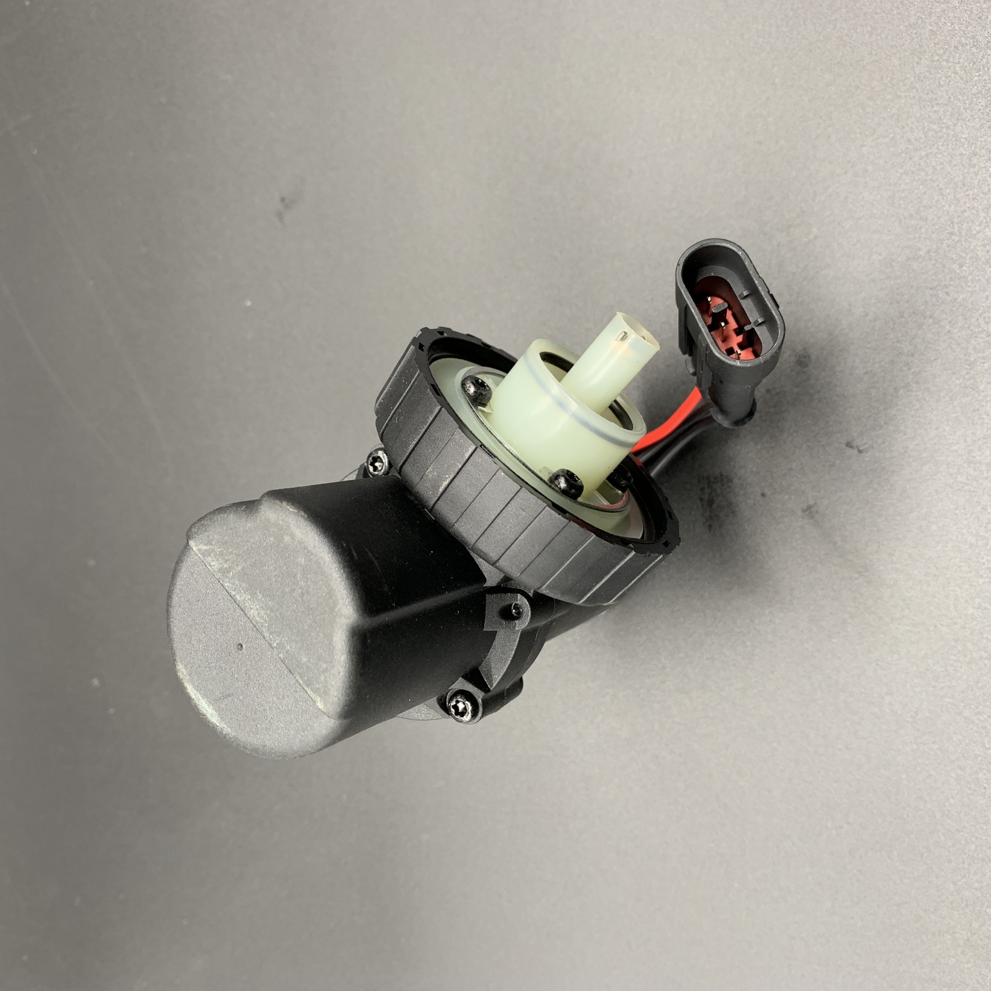Electric Fuel Lift Pump Assembly 836879202 Use for Tractor AGCO Sisu Diesel Engine