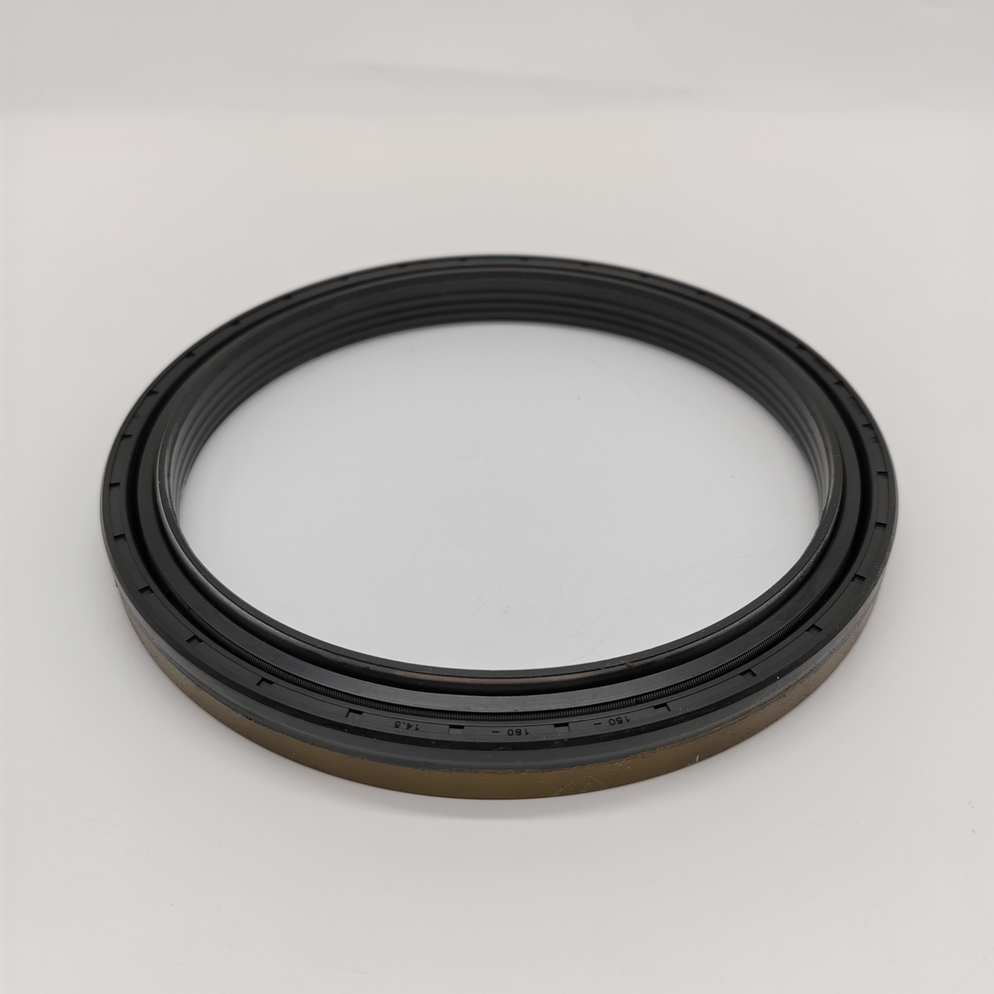 RWDR CASSETTE-2 SEAL 150*180*14.5/16 NBR 1218035B