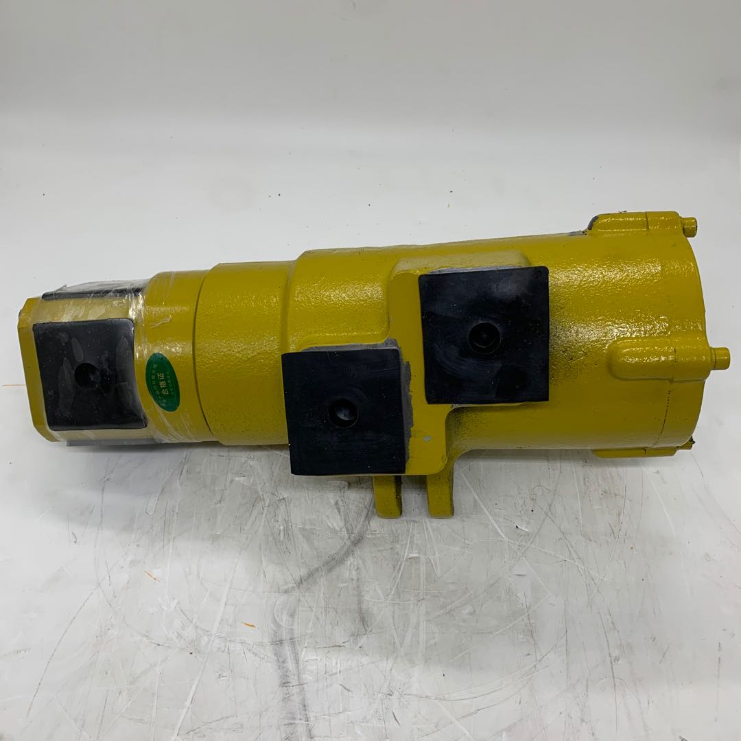 703-09-33100 CENTER JOINT SWIVEL FOR KOMATSU PC200-5-6 PC210 PC220 OC240