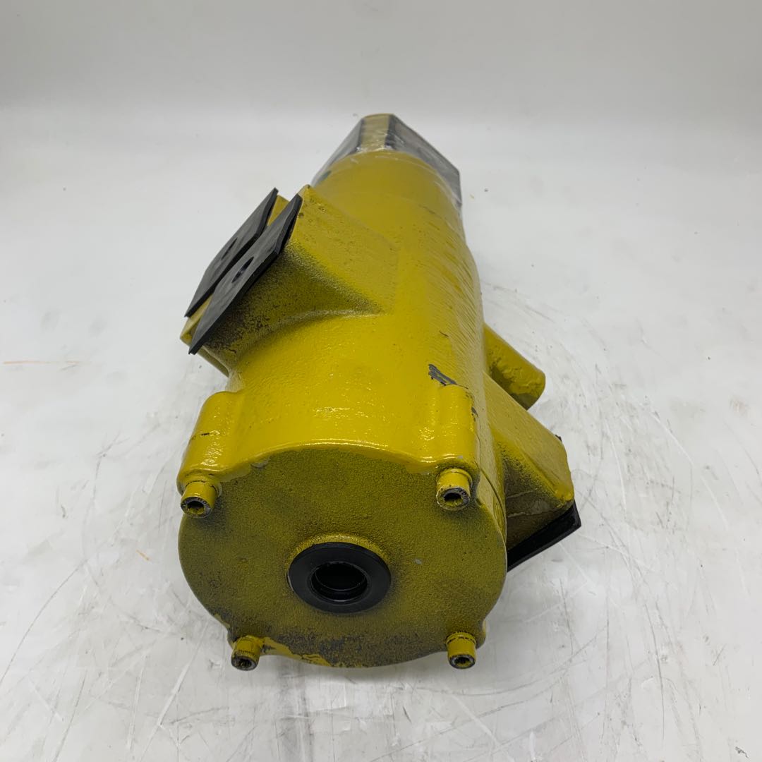 703-09-33100 CENTER JOINT SWIVEL FOR KOMATSU PC200-5-6 PC210 PC220 OC240