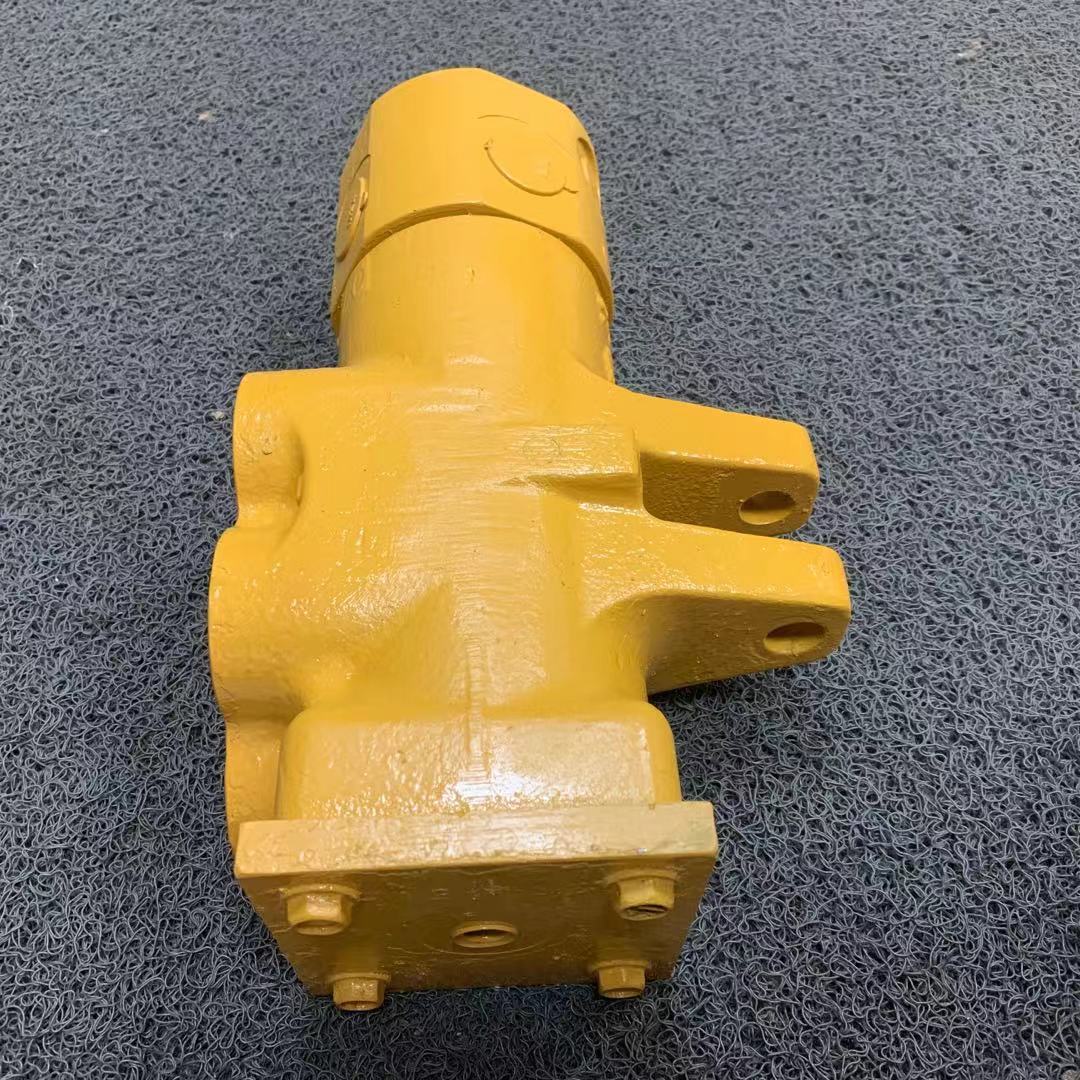 703-06-22270 703-06-00121 703-06-22281CENTER JOINT SWIVEL FOR KOMATSU PC60, PC70, PC75UD, PC75US, PC75UU, PC78US