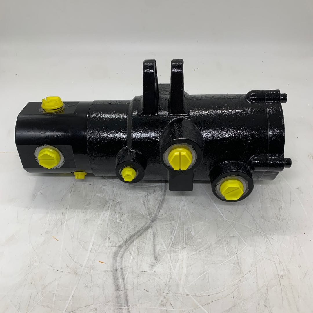 703-08-00110 703-08-00112 708-03-00113 703-09-33110 703-09-33112 CENTER JOINT SWIVEL FOR KOMATSU PC100 PC120 PC130