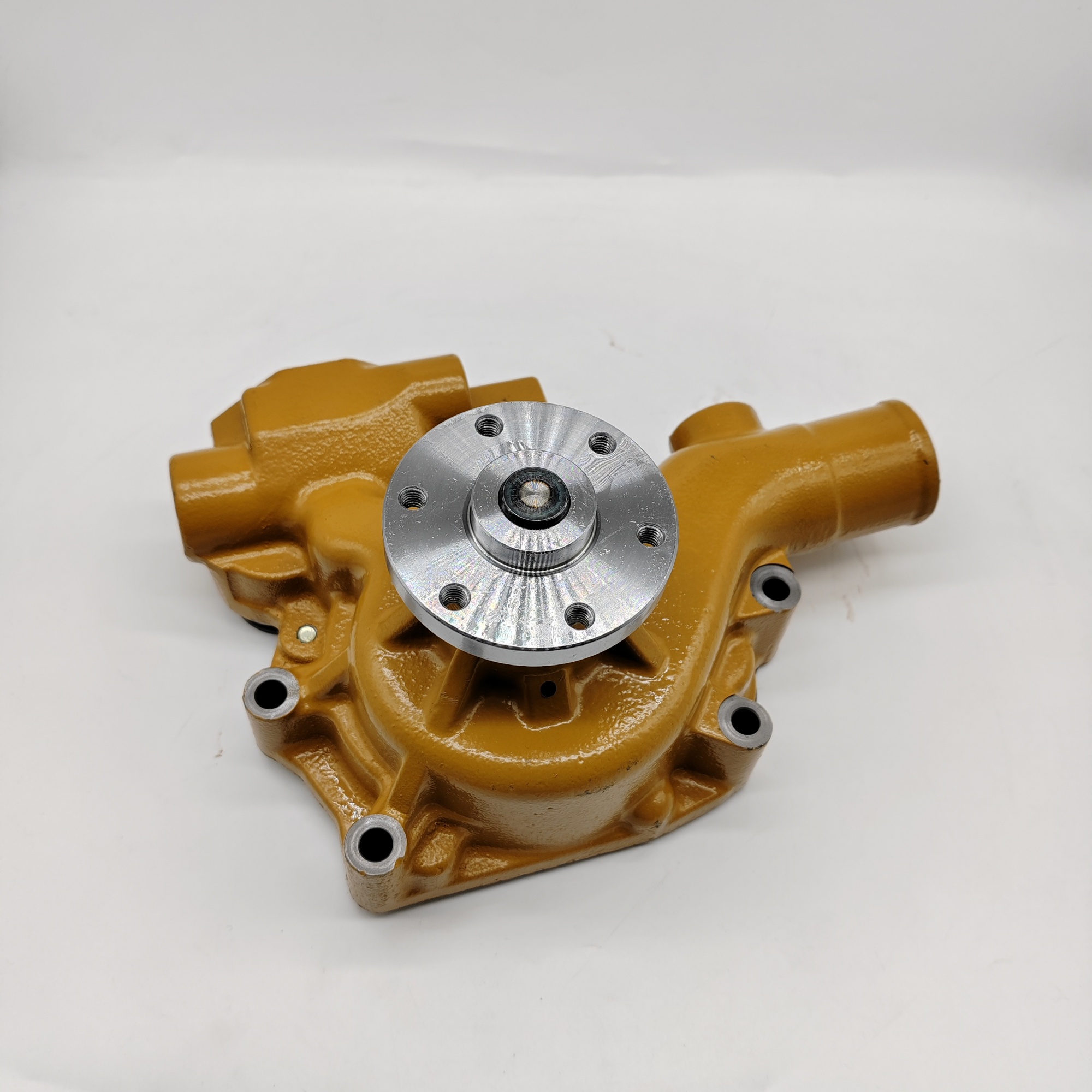 Engine water pump 6205-61-1202 6205-61-1301 6205-61-1200 for komatsu excavator PC60-8 PC70-8 PC130-8 engine 4D95