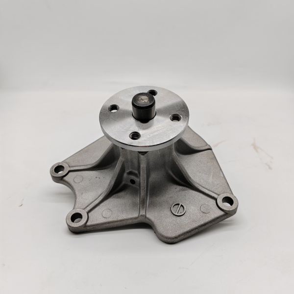 Water pump ME996789 ME993002 for Caterpillar excavator E308B E308D E307D Mitsubishi engine 4M40