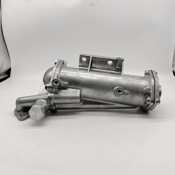 4D31 Oil Cooler Assembly ME014776 ME014779 26410-41013 Suitable For Mitsubishi Engine Parts