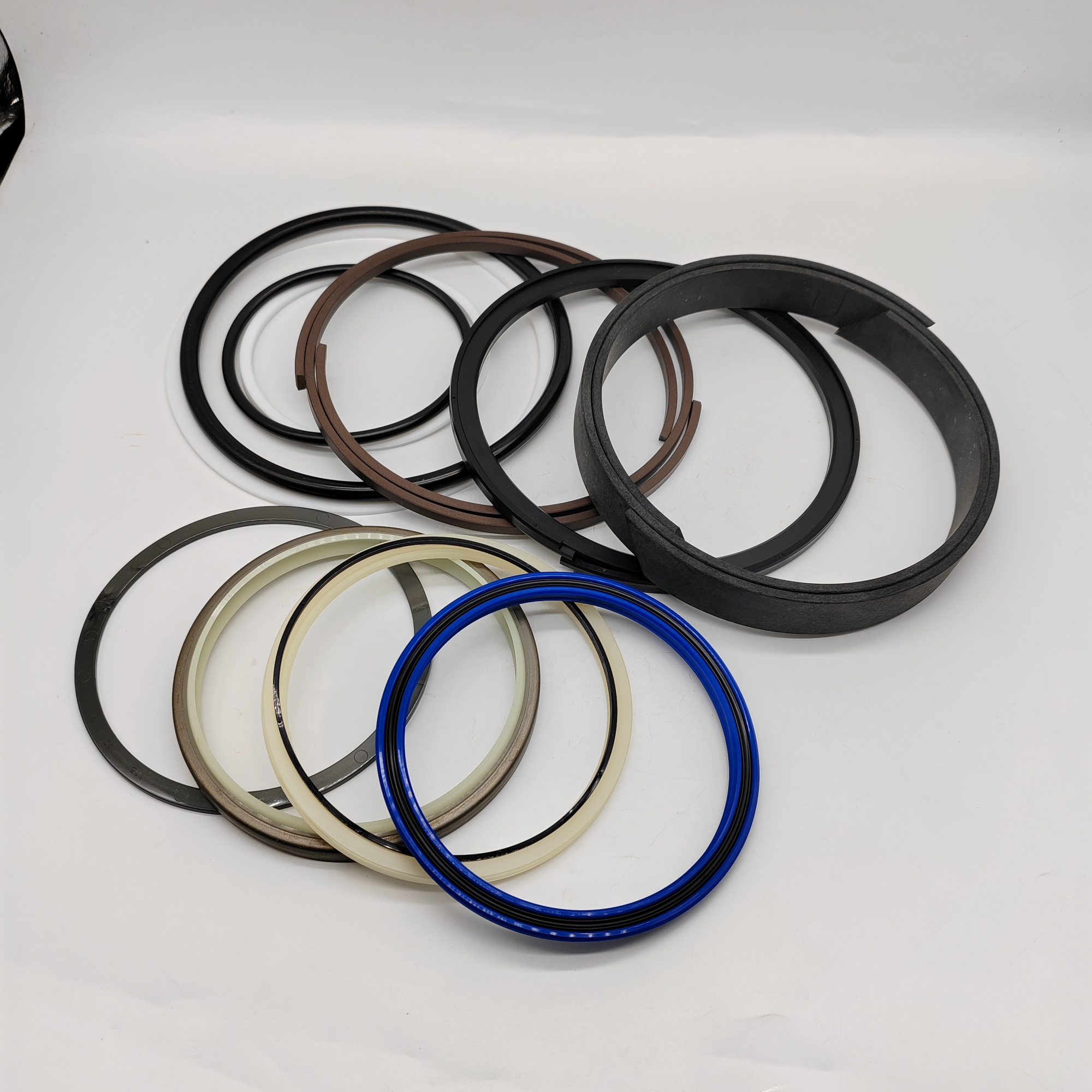  707-99-26570 BOOM HYDRAULIC CYLINDER SEAL SERVICE KIT FOR KOMATSU PC56-7