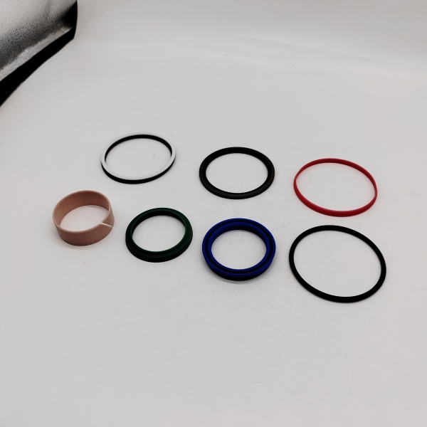 707-98-25700  BOOM HYDRAULIC CYLINDER SEAL SERVICE KIT FOR KOMATSU PC45MR-1
