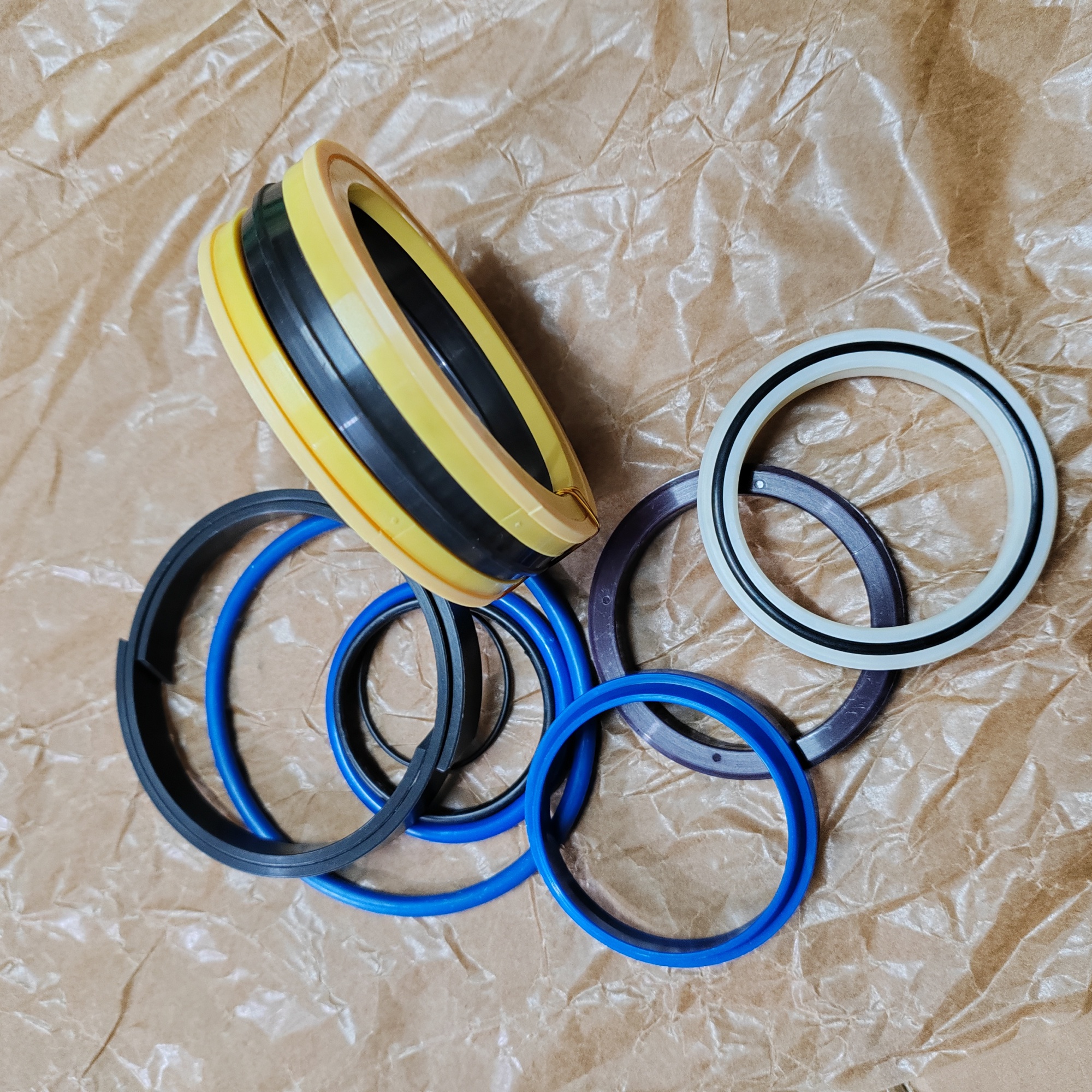 707-99-47790 BOOM HYDRAULIC CYLINDER SEAL SERVICE KIT FOR KOMATSU PC220-7
