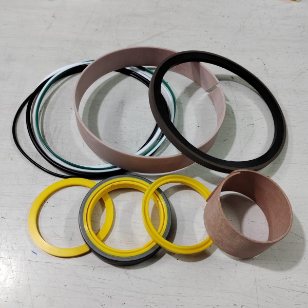 4206340 BOOM HYDRAULIC CYLINDER SEAL SERVICE KIT FOR HITACHI EX100 EX100WD