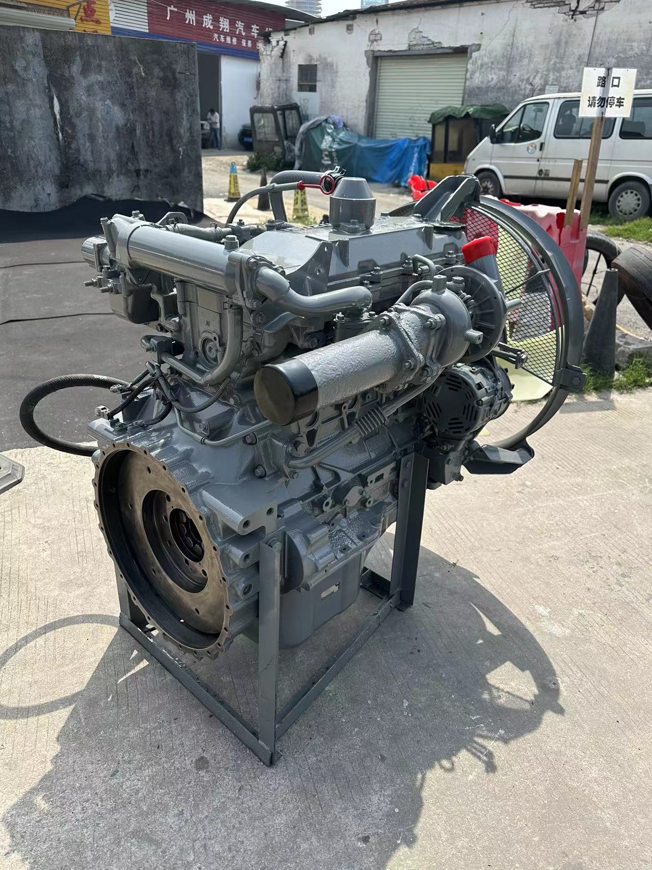 IZUSU 4HK1 Electronic fuel injection diesel engine remanufactured Use for HITACHI ZX240-5