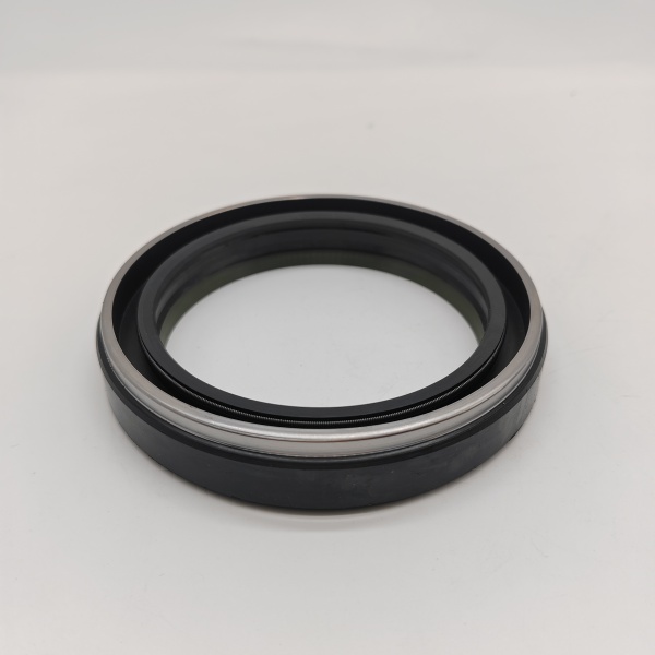  425-20-15730 4252015730 Oil Seal For Komatsu Wheel Loader Propeller Shaft WA500-3 WA500-6 WA500-6R WA500-7 WA600-6