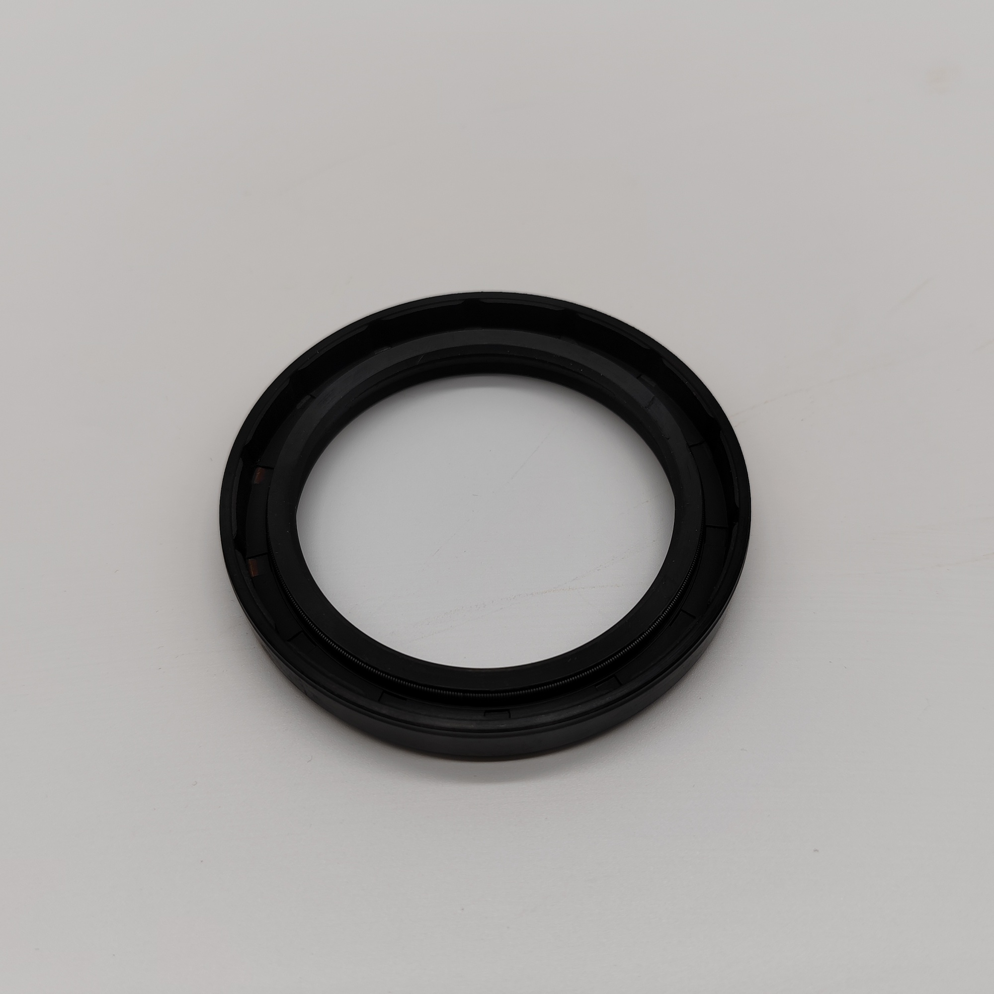 425-15-28710 4251528710 Oil Seal For Komatsu Compractor Wheel Loader WF550 WF550 WA380 WA400 WA430 WA450 WA470 WA480
