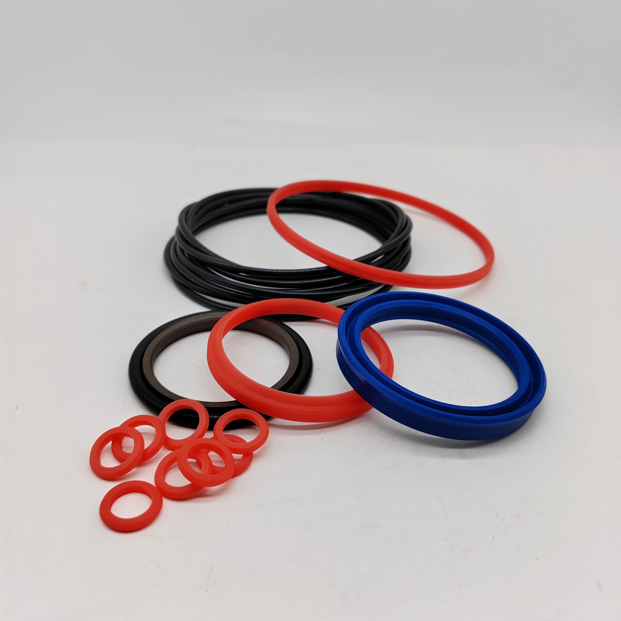 Y101V00003R100 Bucket Cylinder Piston Rod Seal Kit For KOBELCO SK200 SK200LC