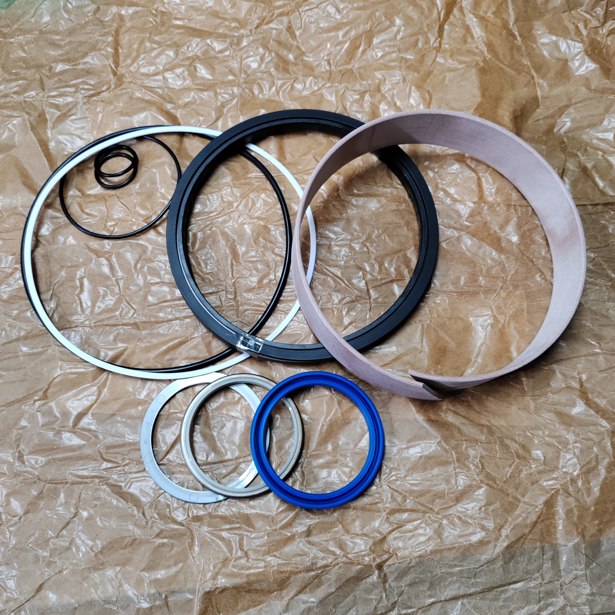YN01V00103R100 BOOM CYLINDER PISTON ROD SEAL KIT for KOBELCO SK235SRLC-1E, SK235SR-1E, SK235SRNLC-1E