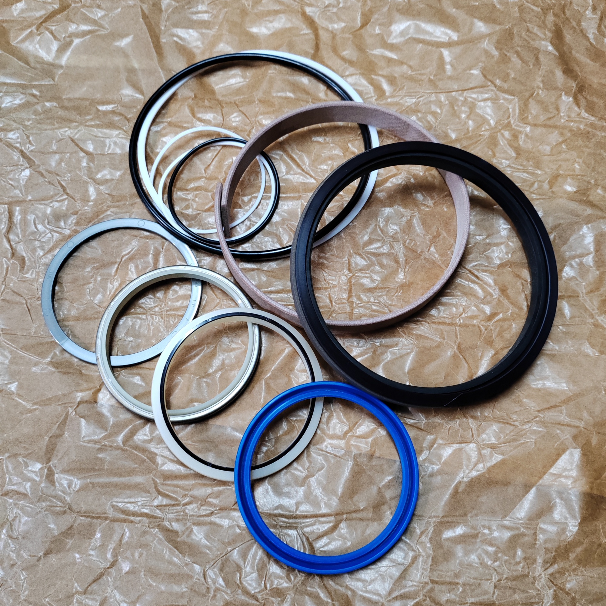 2438U1129R100 ARM CYLINDER PISTON SEAL KIT for KOBELCO SK200LC, SK200, SK300LC-2, SK220LC, SK220