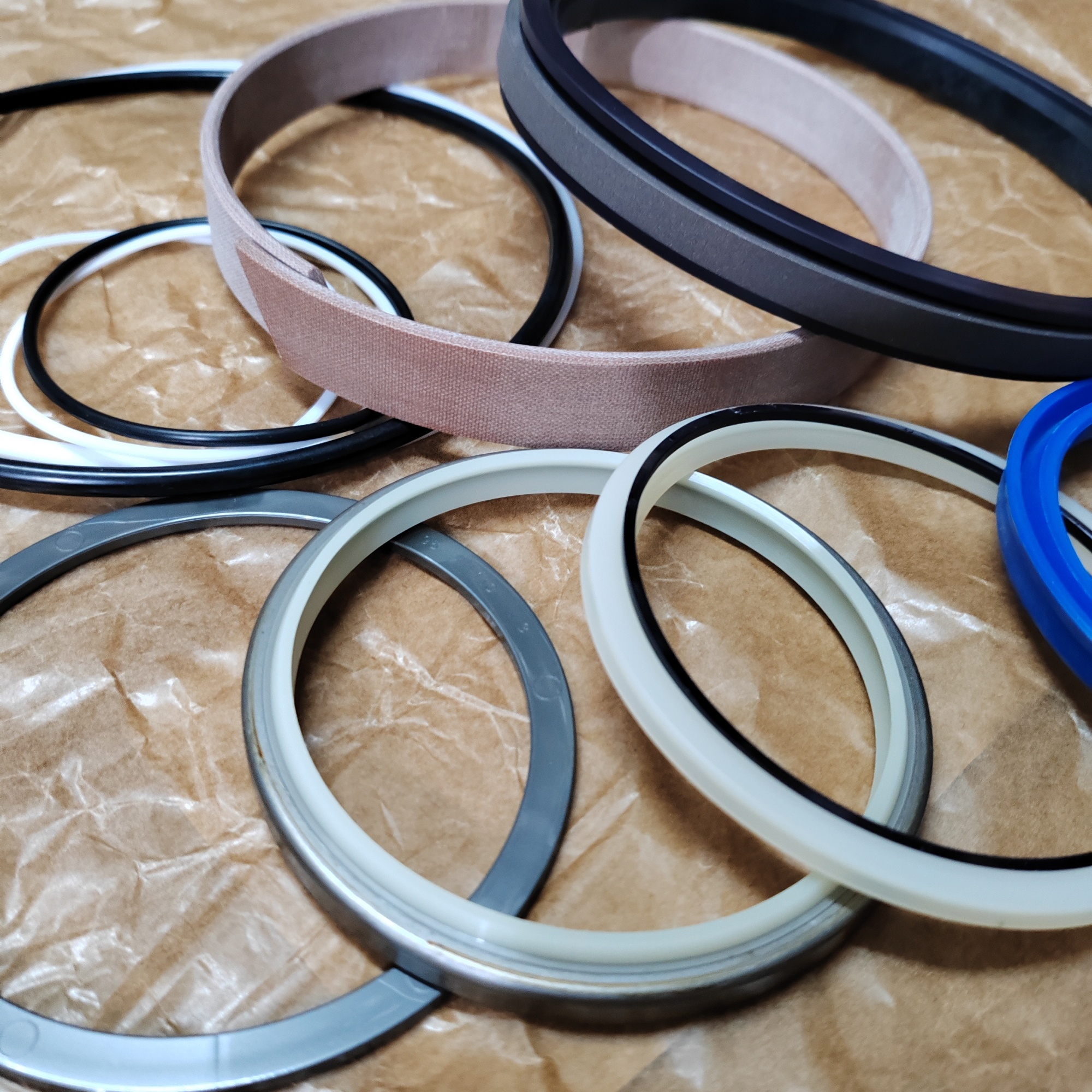 2438U1104R400 ARM CYLINDER PISTON ROD SEAL KIT for KOBELCO SK200, SK210LC, SK200LC, SK210