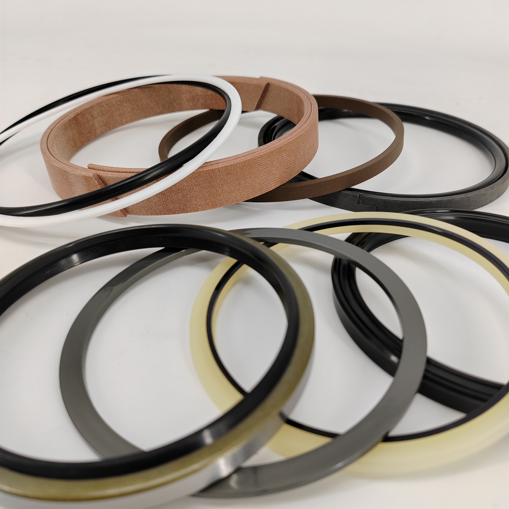2438U1130R300 telescopic Cylinder Seal Kit For KOBELCO SK200LC SK200