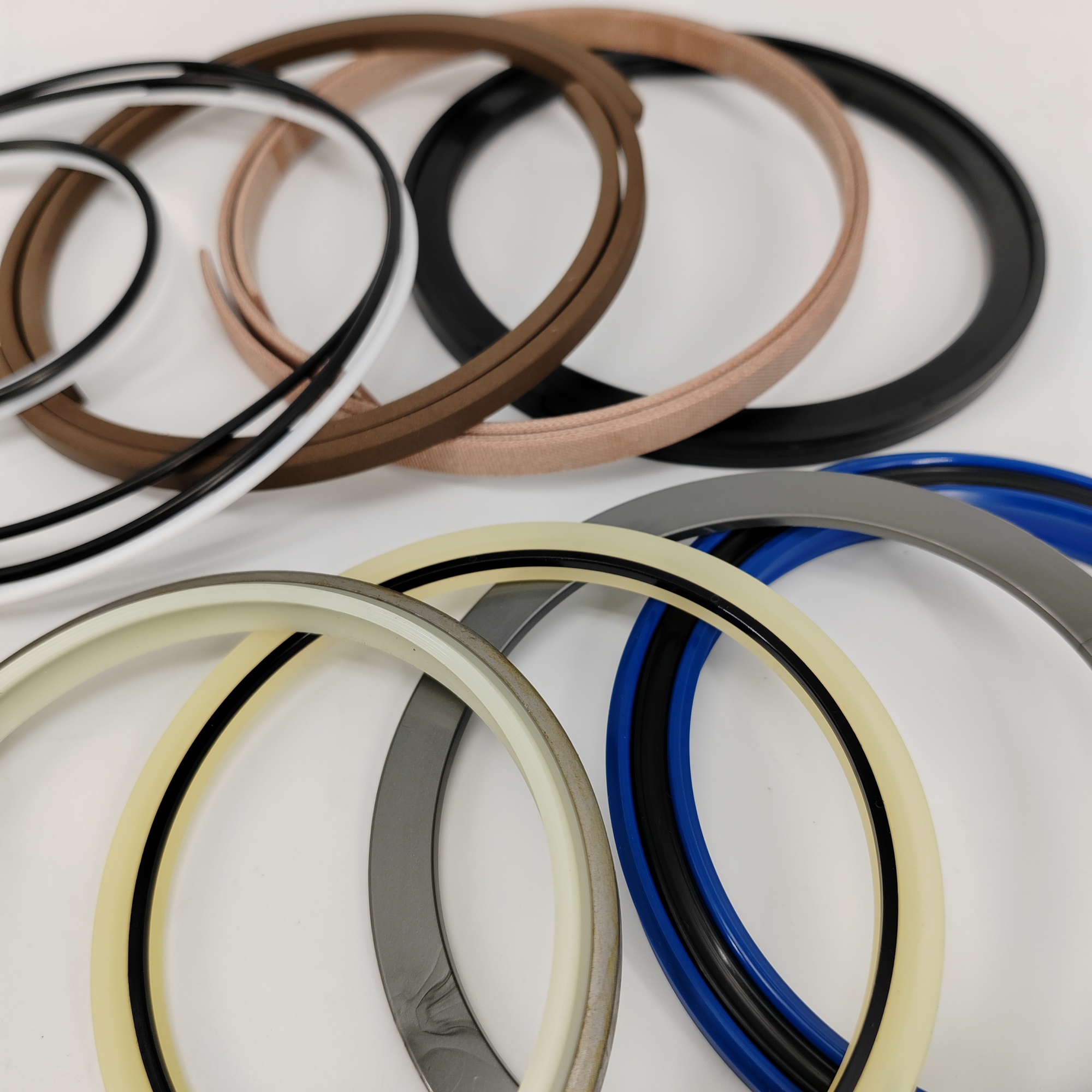 YW01V00005R300 Offset Cylinder Seal Kit For KOBELCO SK100L SK100
