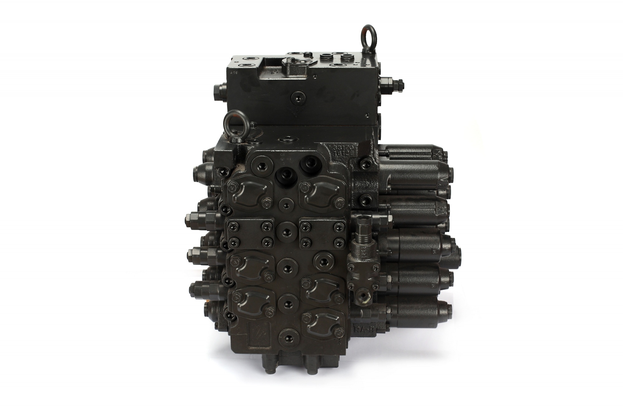 Excavator Spare Parts KPM KMX15RA/B45019B Hydraulic main control valve