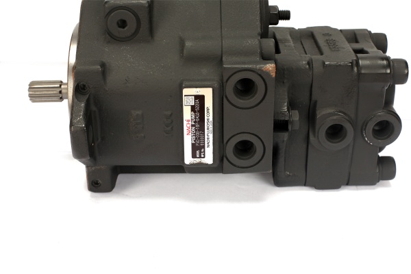 Excavator Spare Parts NACHI PVD-00B-16P-6AG3-5220A Hydraulic Piston Main Pump for CAT15