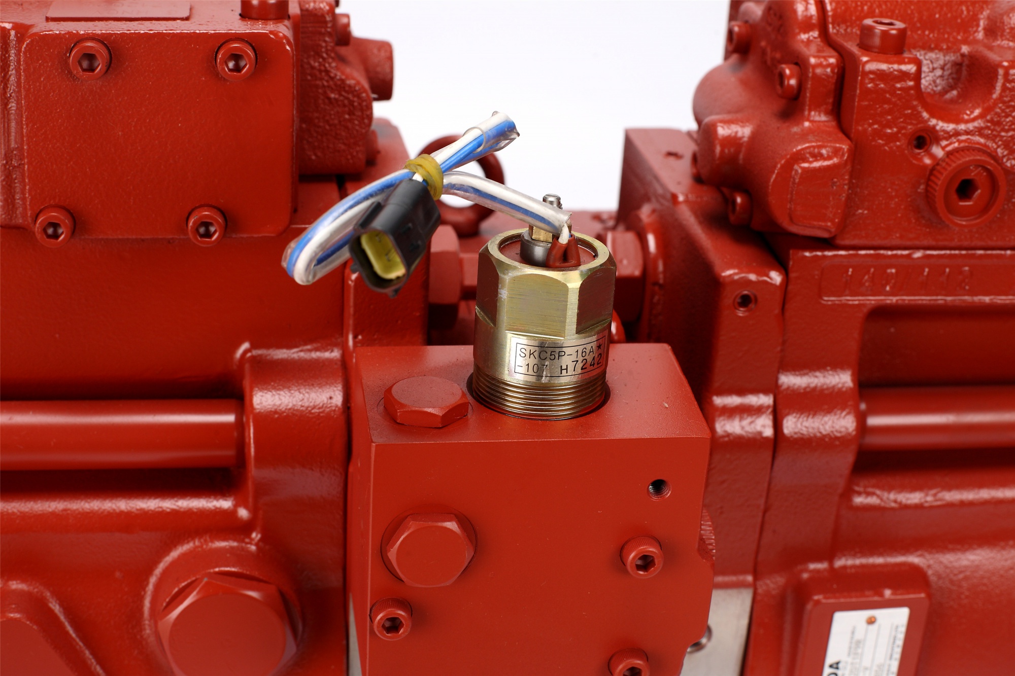Excavator Spare Parts TOBIDA  K3V112DTP1F9R-HNOV-V Hydraulic Piston Main Pump for DH258