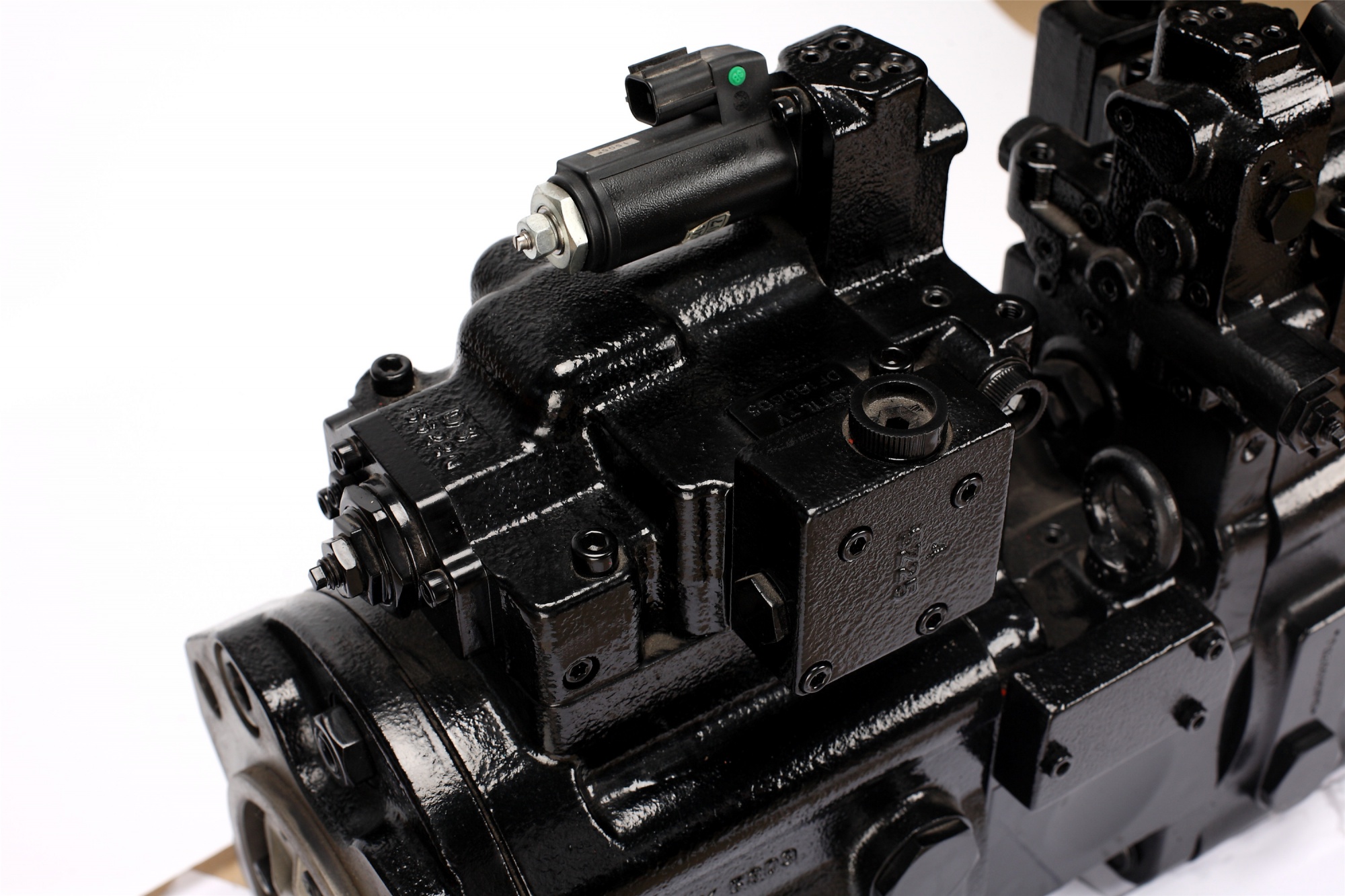 Excavator Spare Parts KPM K3V112DTP179R-G9T1L Hydraulic Piston Main Pump for SK200-6