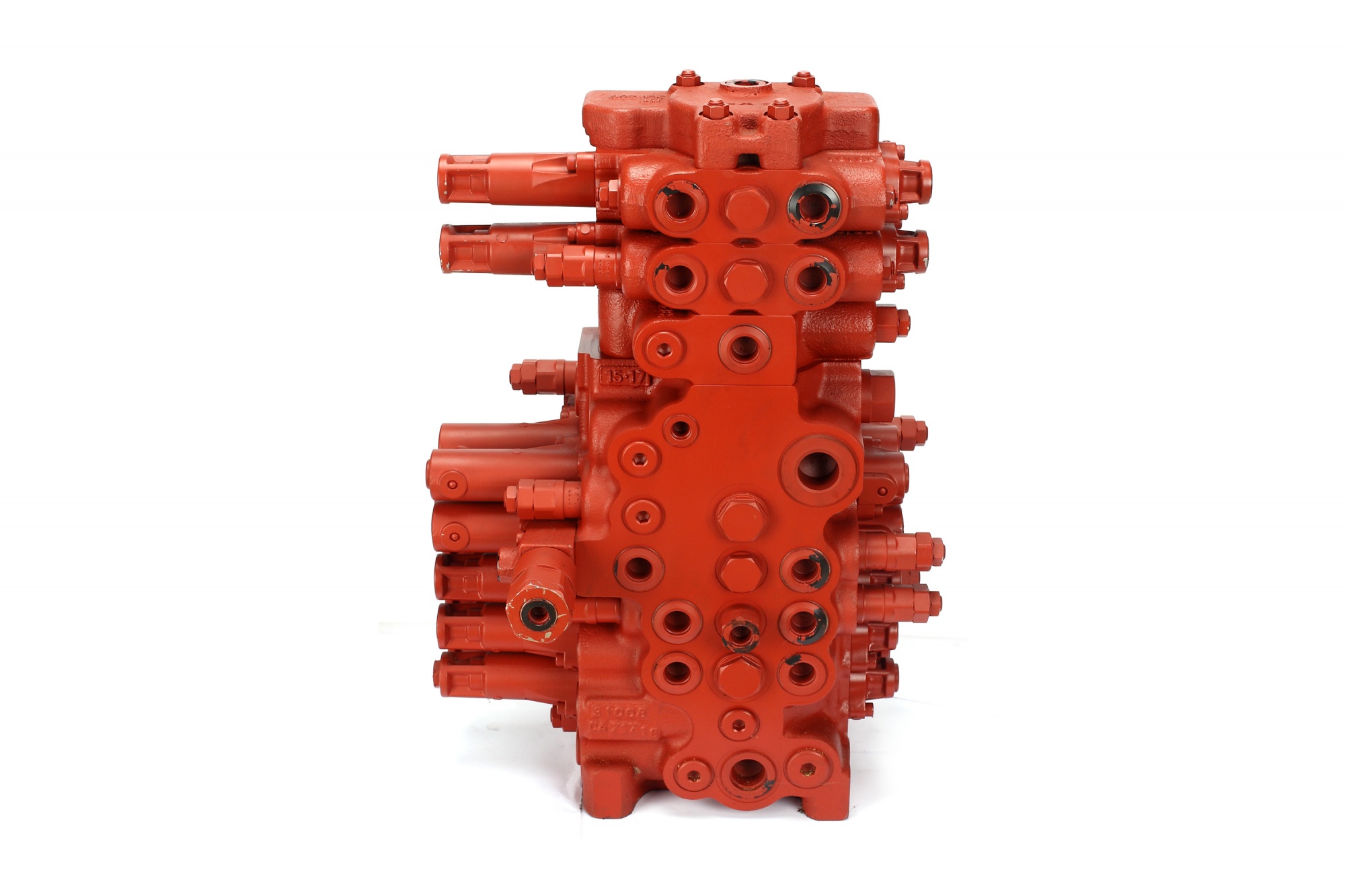 Excavator Spare Parts KYB C0170-31225 Hydraulic main control valve