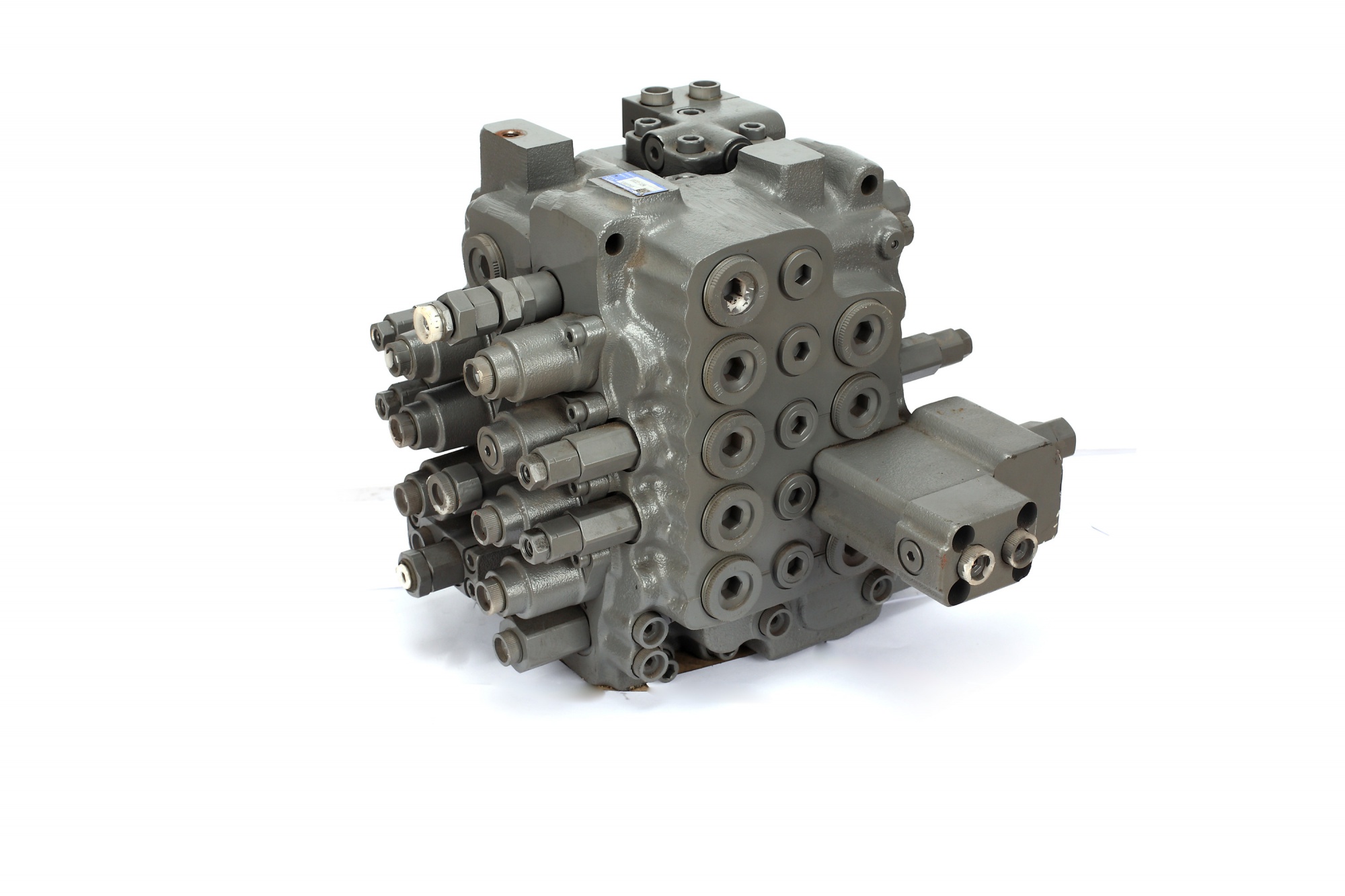 Excavator Spare Parts UX22-124 Hydraulic main control valve for SUMITOMO SH120
