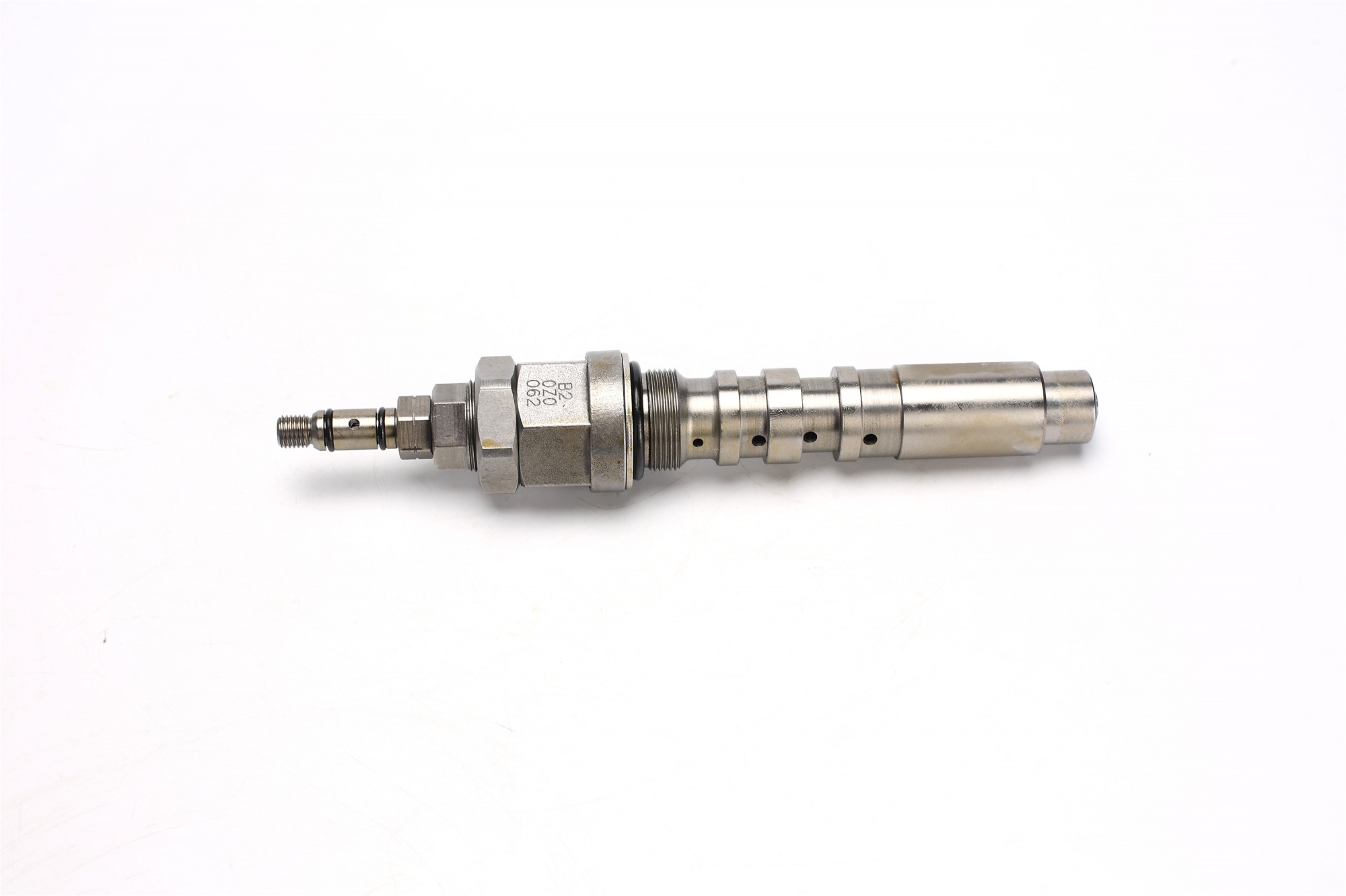  Excavators Distribution Valve Main Relief Valve For PC200-6
