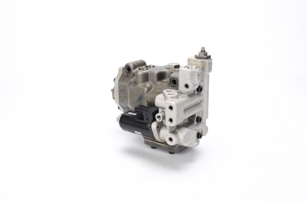 H9TCM Excavators Distribution Valve Main Relief Valve For SY330 SY365