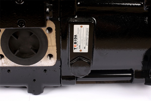  Excavator Hydraulic Main Pump Assy K3V112DTP179R-9TDL-V for Kobelco SK200-6 Excavator Spare Part