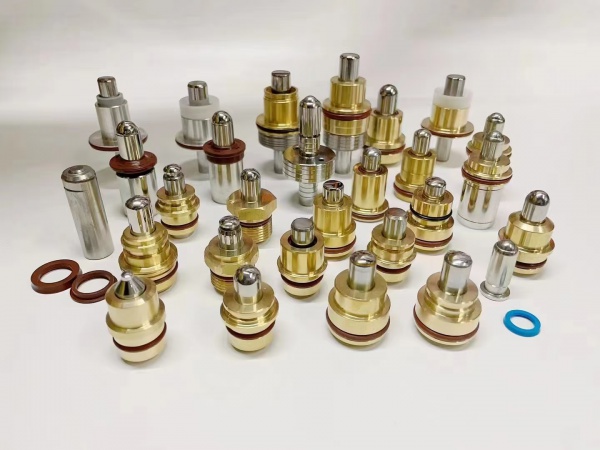 XKAY-01918 XKAY01918 Plug Assy For Hyundai Excavator Remote Control Lever HX180 L HX300 L R1200-9 R125LCR-9A R140LC-9A
