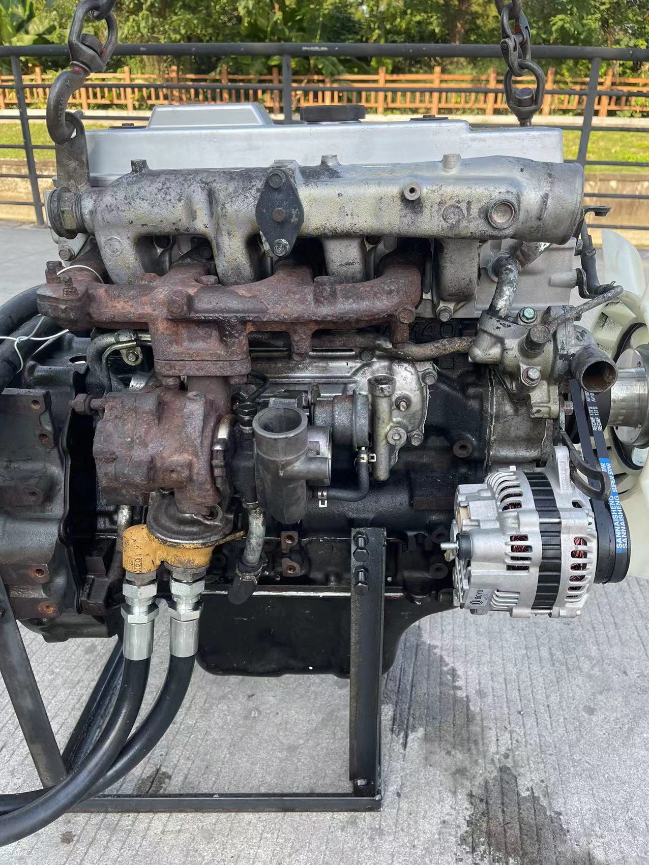 THE USED ENGIN 4M40 FOR E307D