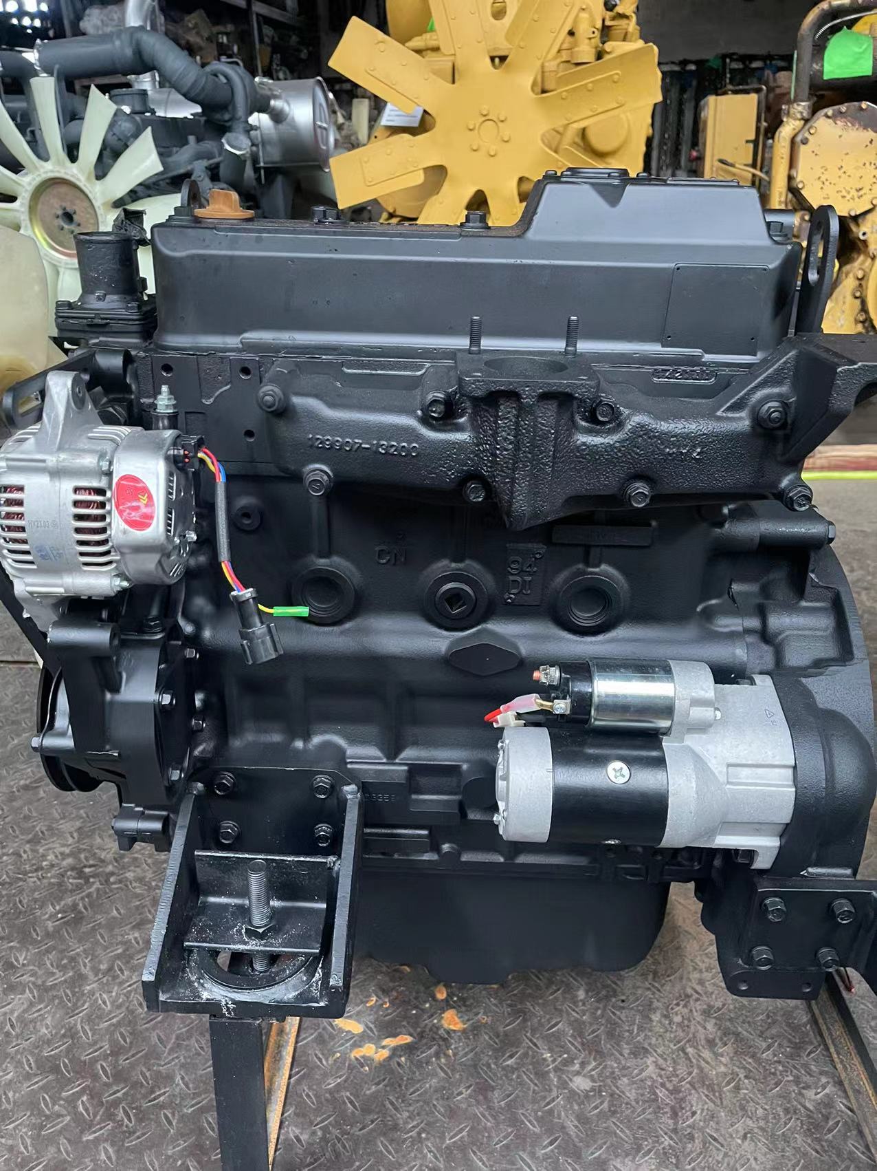 THE USED ENGIN 4TNV94 