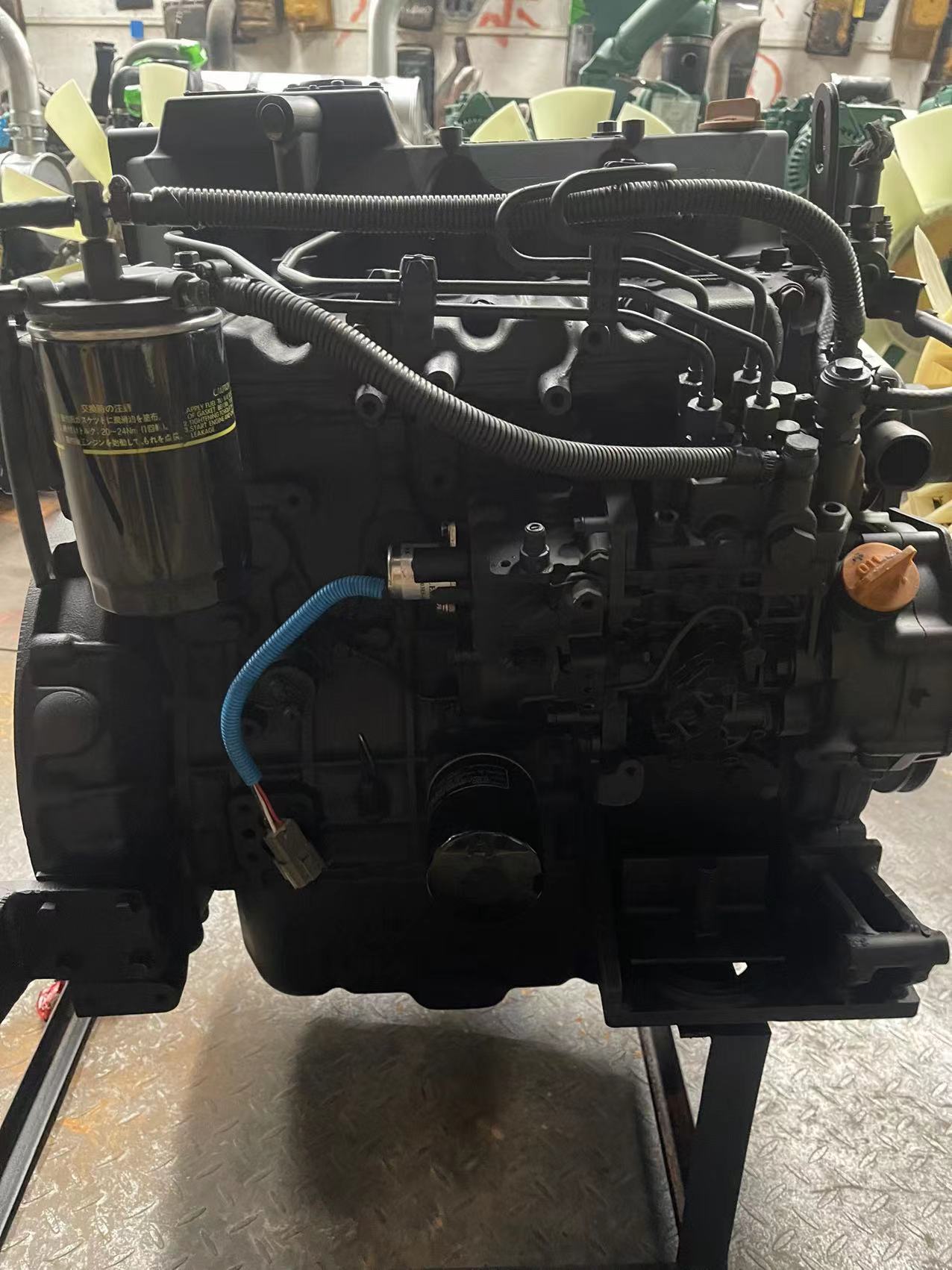 THE USED ENGIN 4TNV94 