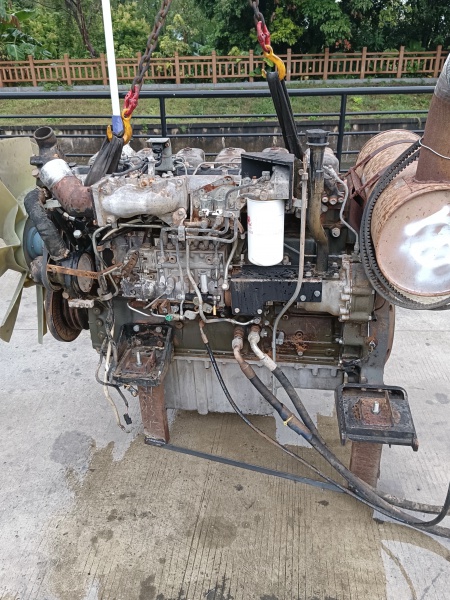 THE USED ENGINE 6D24 FOR SANY SY485