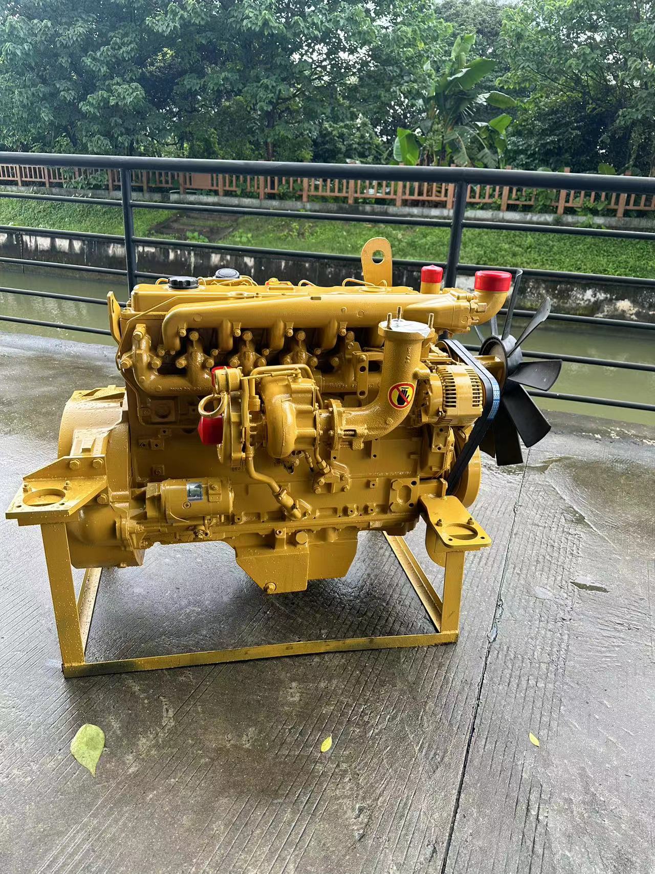 THE USED ENGINE 3056E FOR E928G