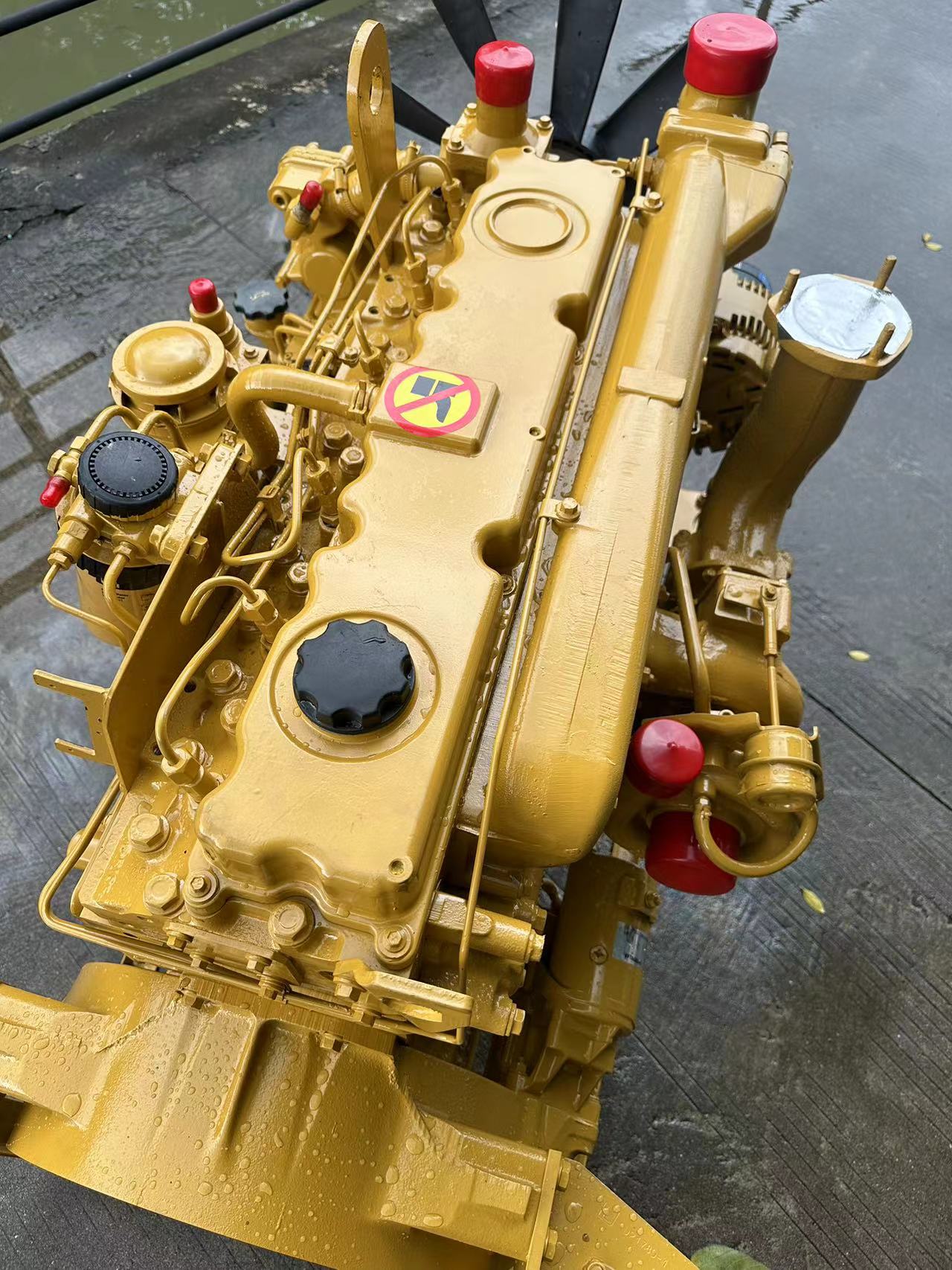 THE USED ENGINE 3056E FOR E928G