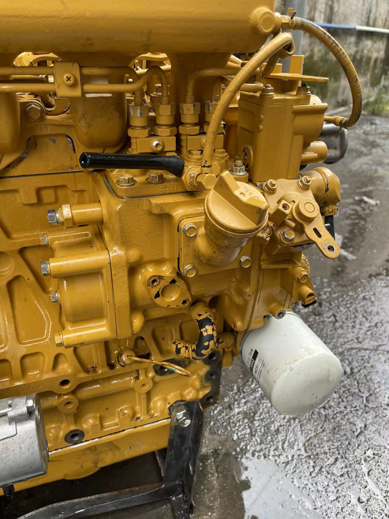 THE USED ENGINE C2.4 FOR Caterpillar 307E2/E