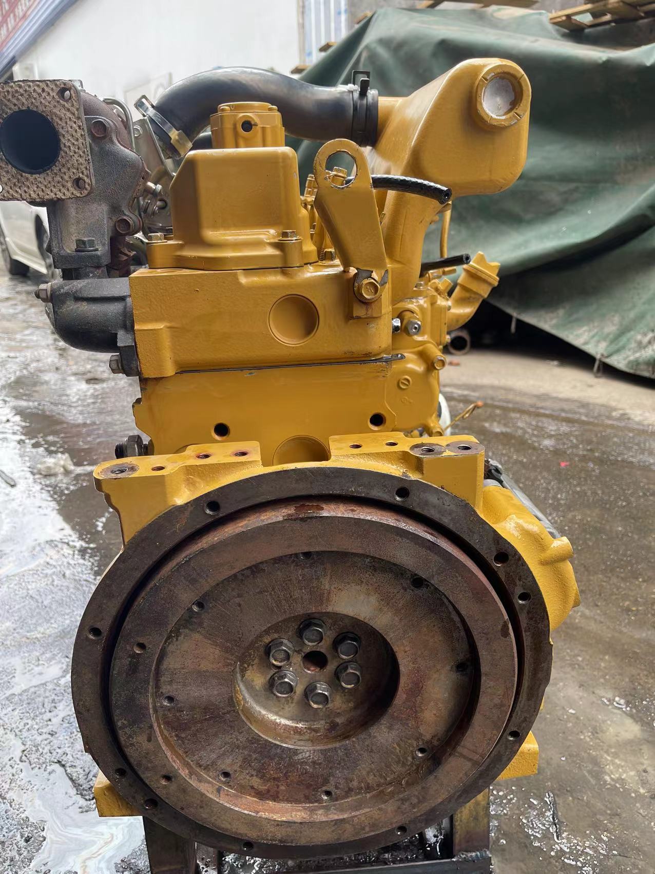 THE USED ENGINE C2.4 FOR Caterpillar 307E2/E